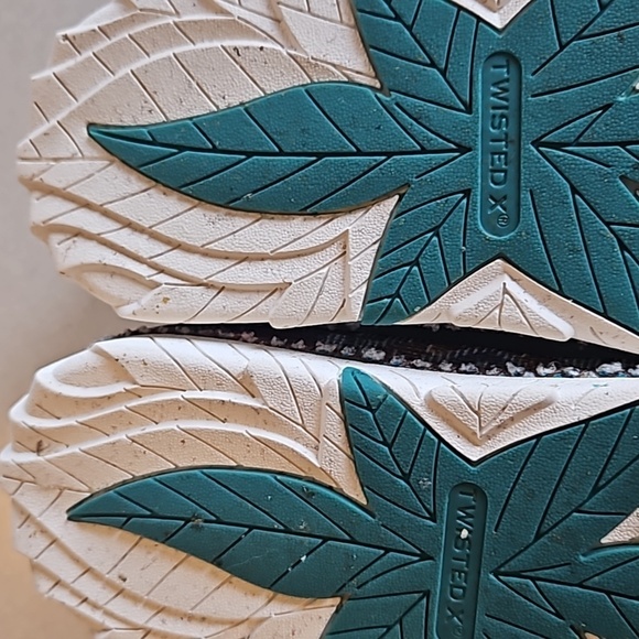 Twisted X Aztec slip ons - Picture 11 of 12